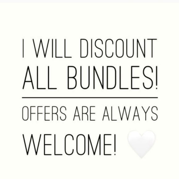 Vera Bradley Navy trifold Walet - Picture 13 of 13